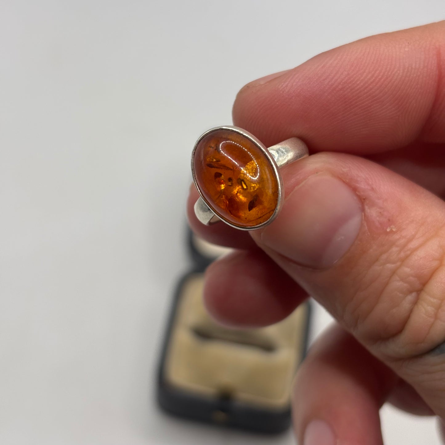 Silver Amber Ring (K)