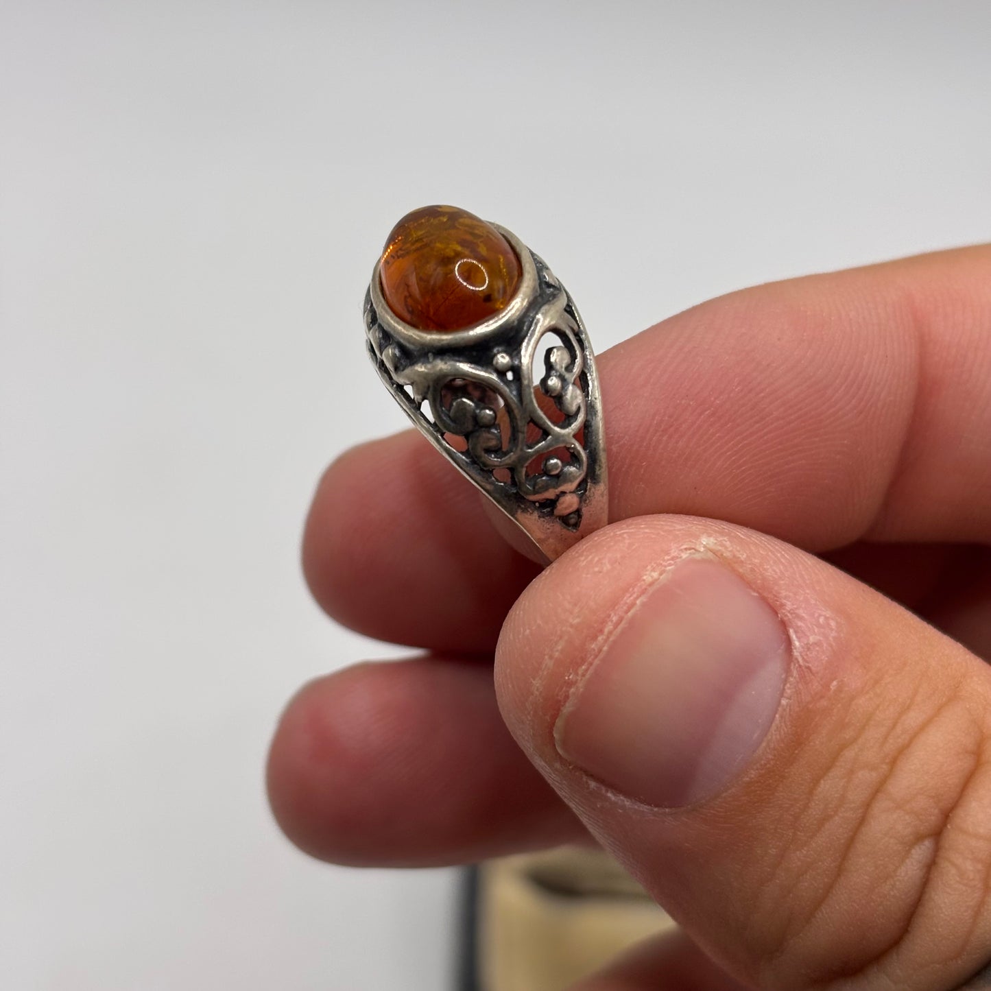 Silver Amber Ring (N)