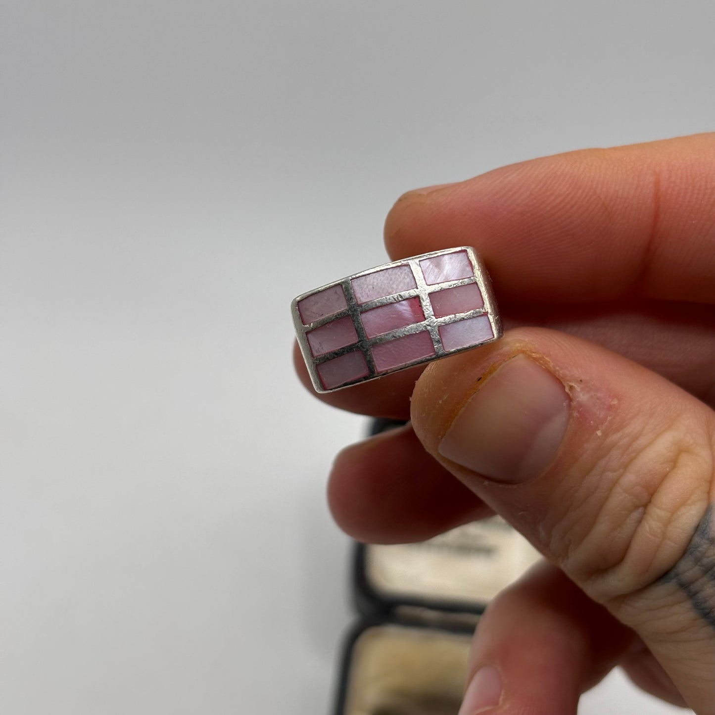 Silver Heavy Pink Pearl Ring