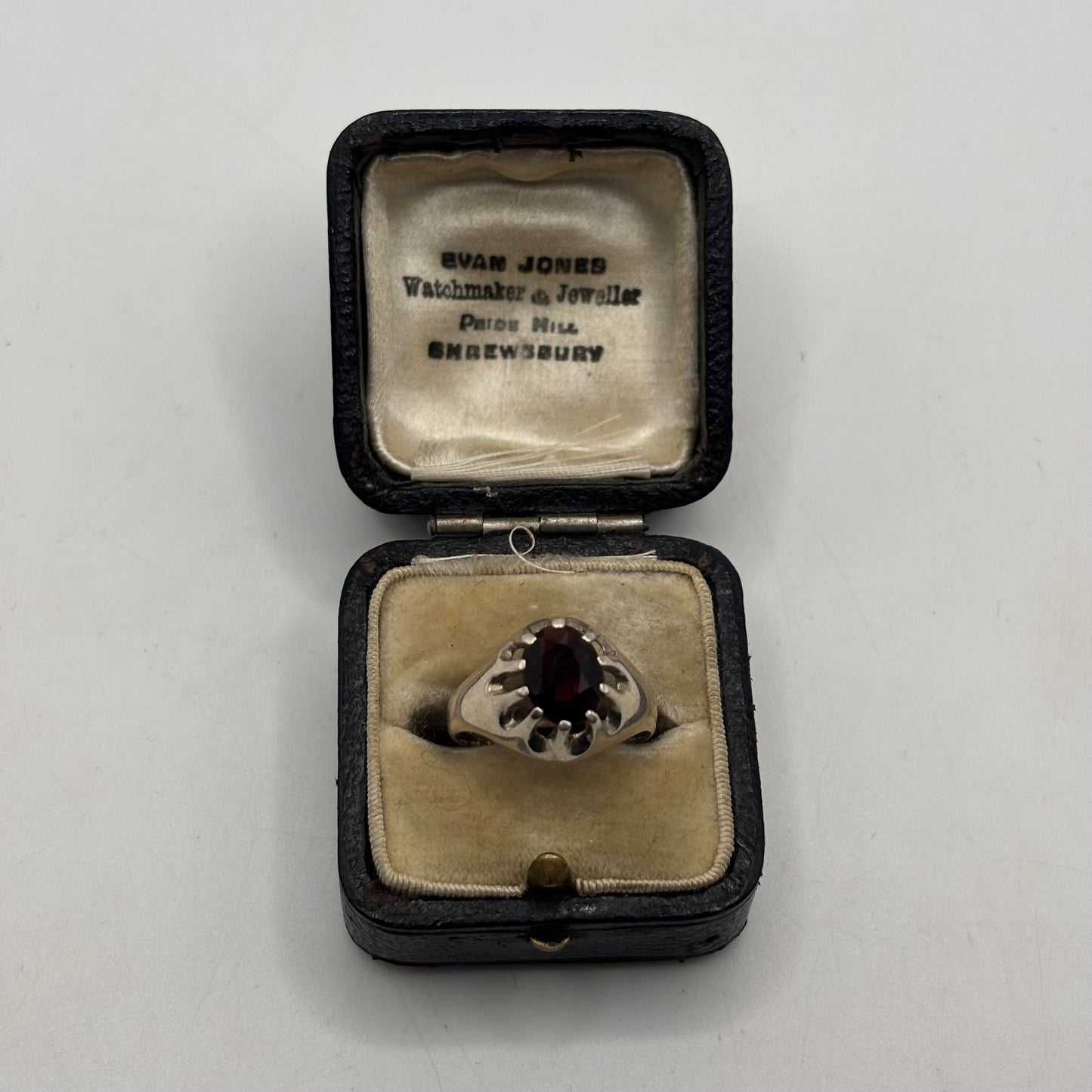 Silver Vintage Garnet Ring