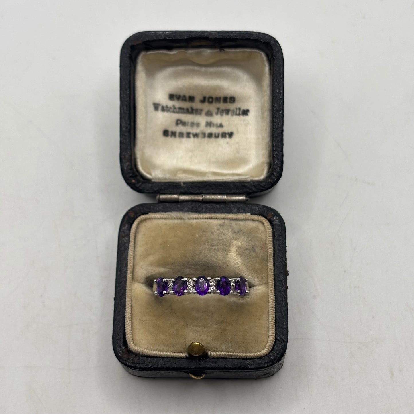 Silver Amethyst Ring (O)