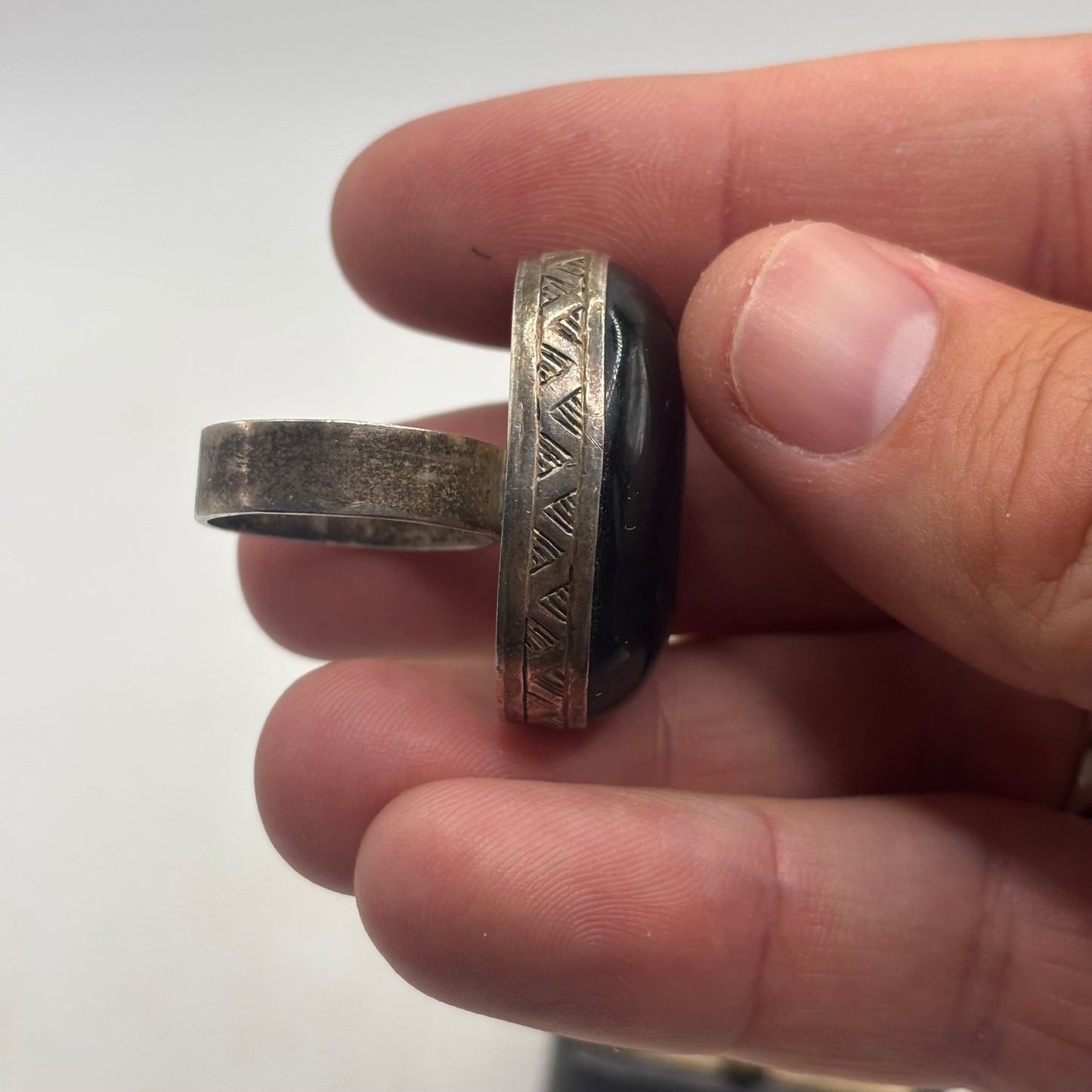 Silver Heavy Onyx Ring (Q)