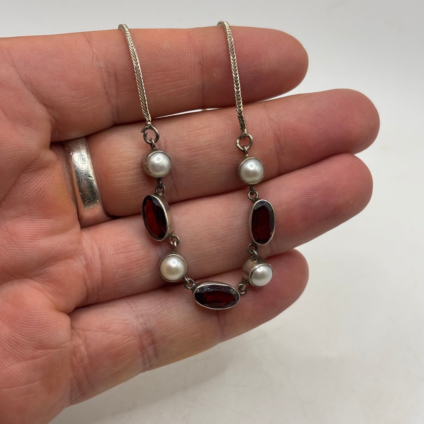 Silver 20” Garnet & Pearl Necklace