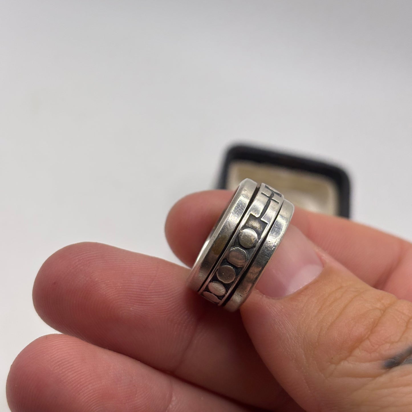 Silver Heavy Spinner Ring (N 1/2)