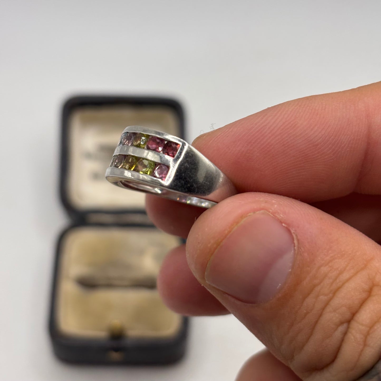 Silver Mixed Gem Ring (Q)