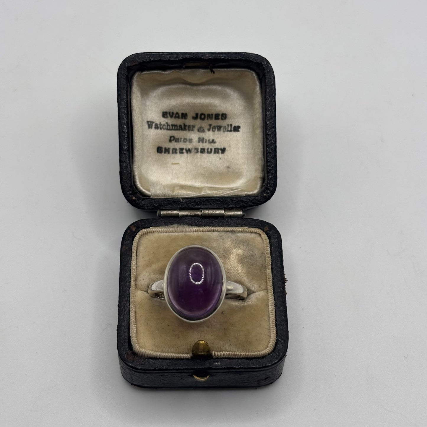 Silver Amethyst Ring (U)