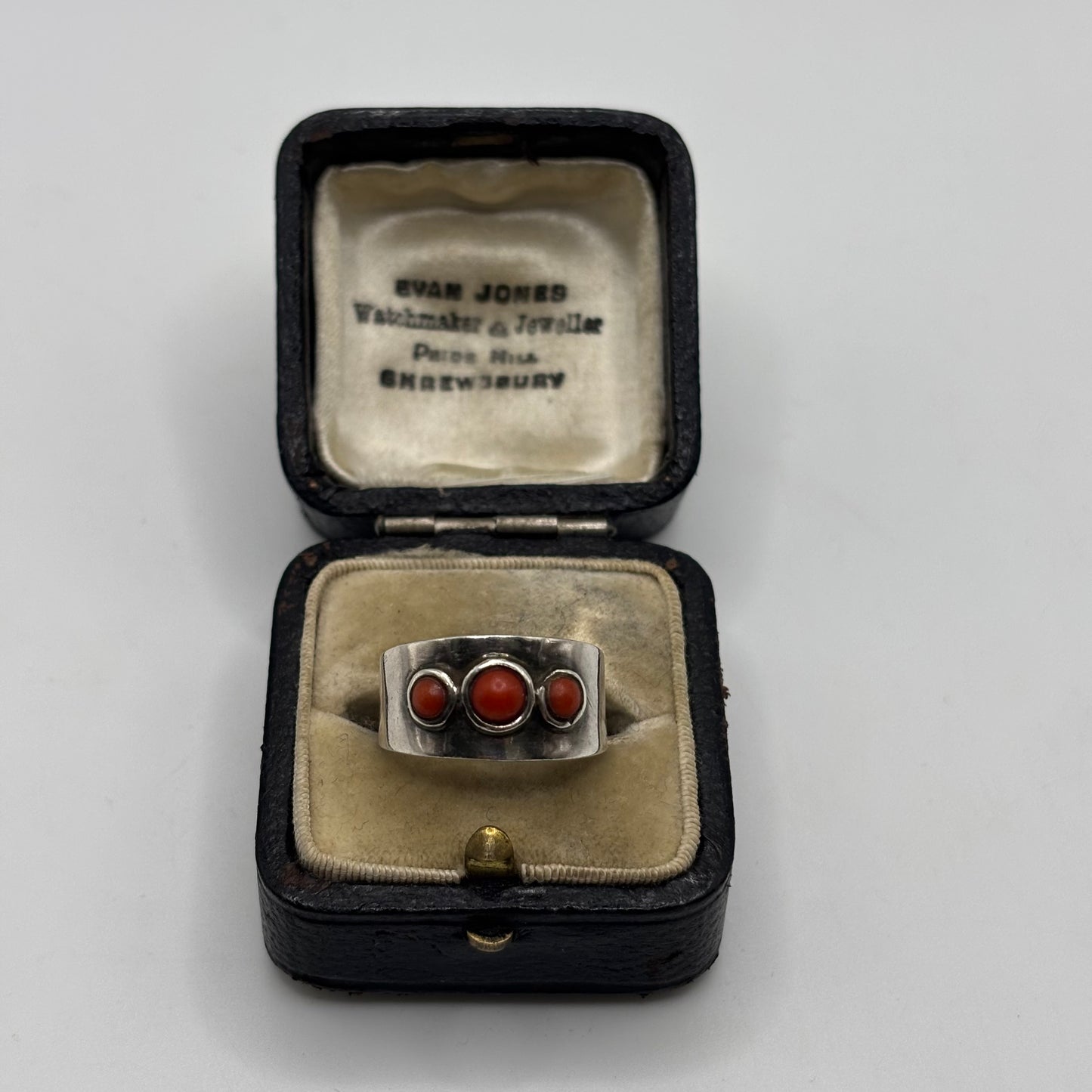 Silver Coral Ring (M)