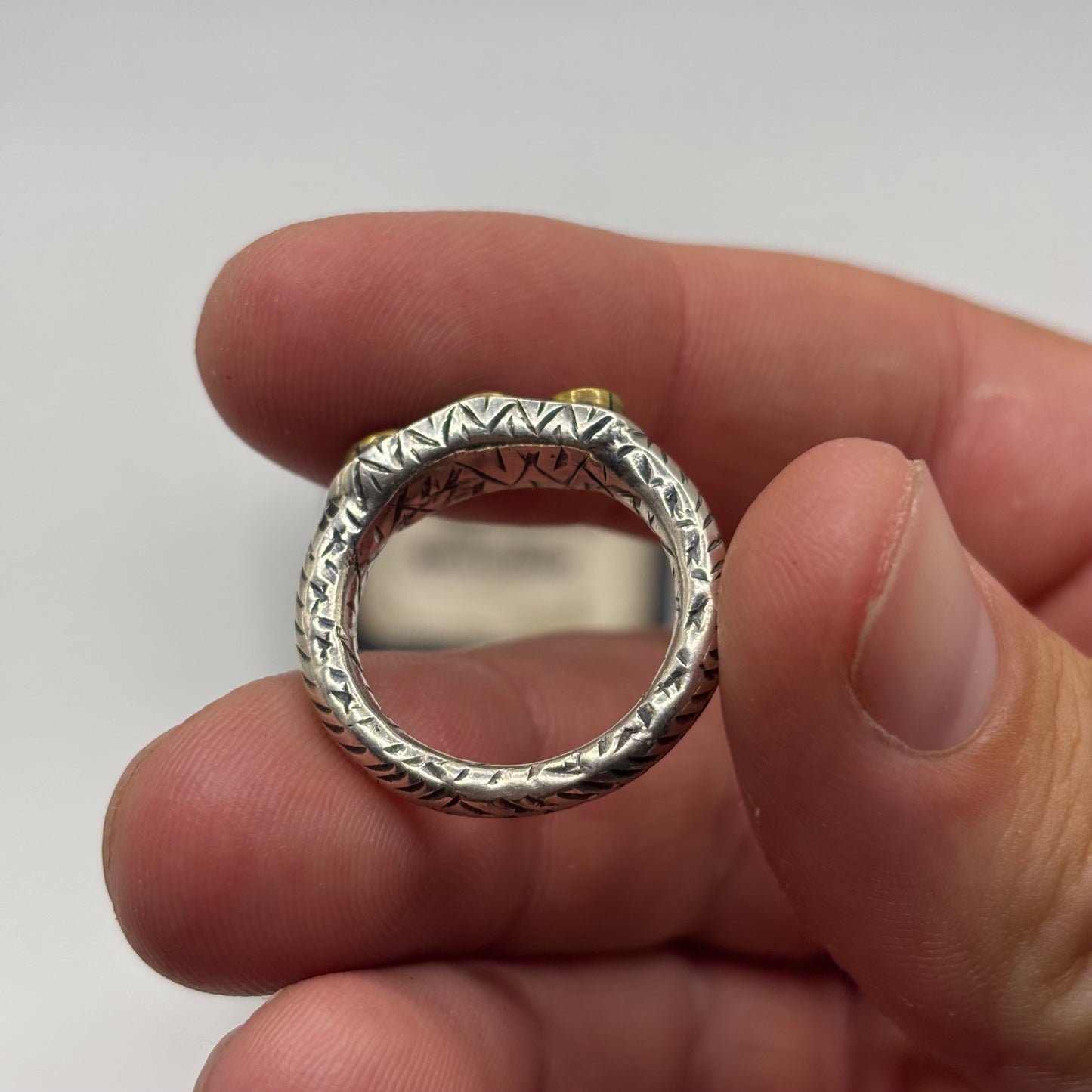 Silver Blue Topaz Unusual Ring (O)