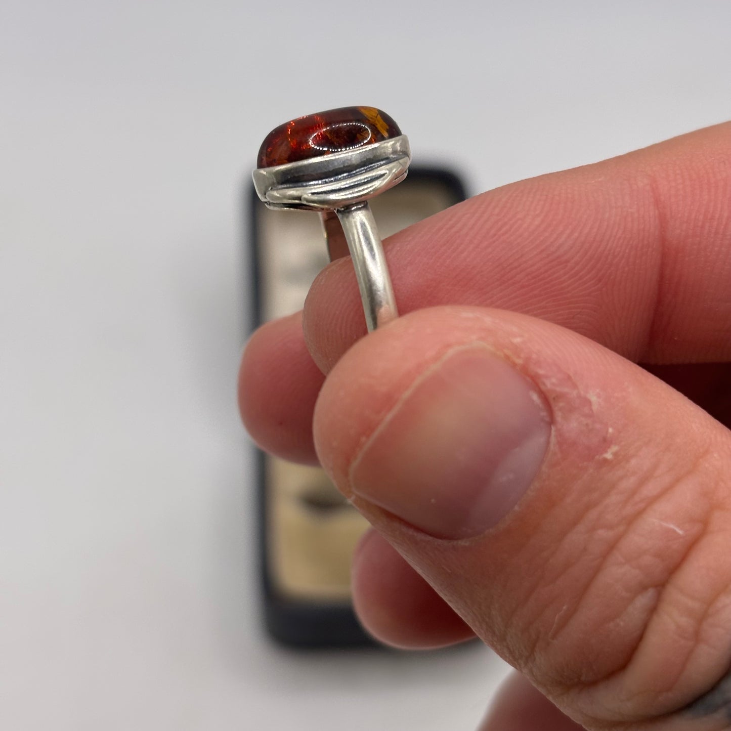 Silver Amber Ring (M)