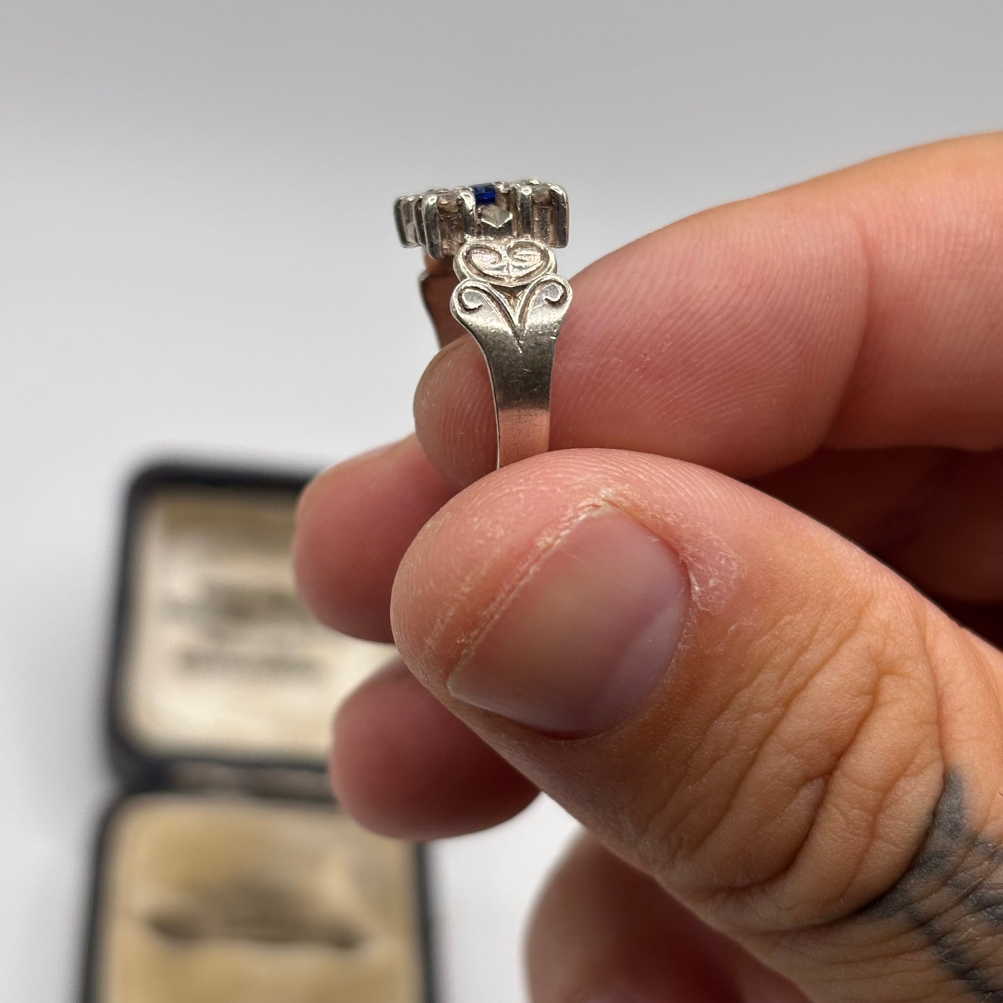 Silver Vintage Sapphire Ring (M)