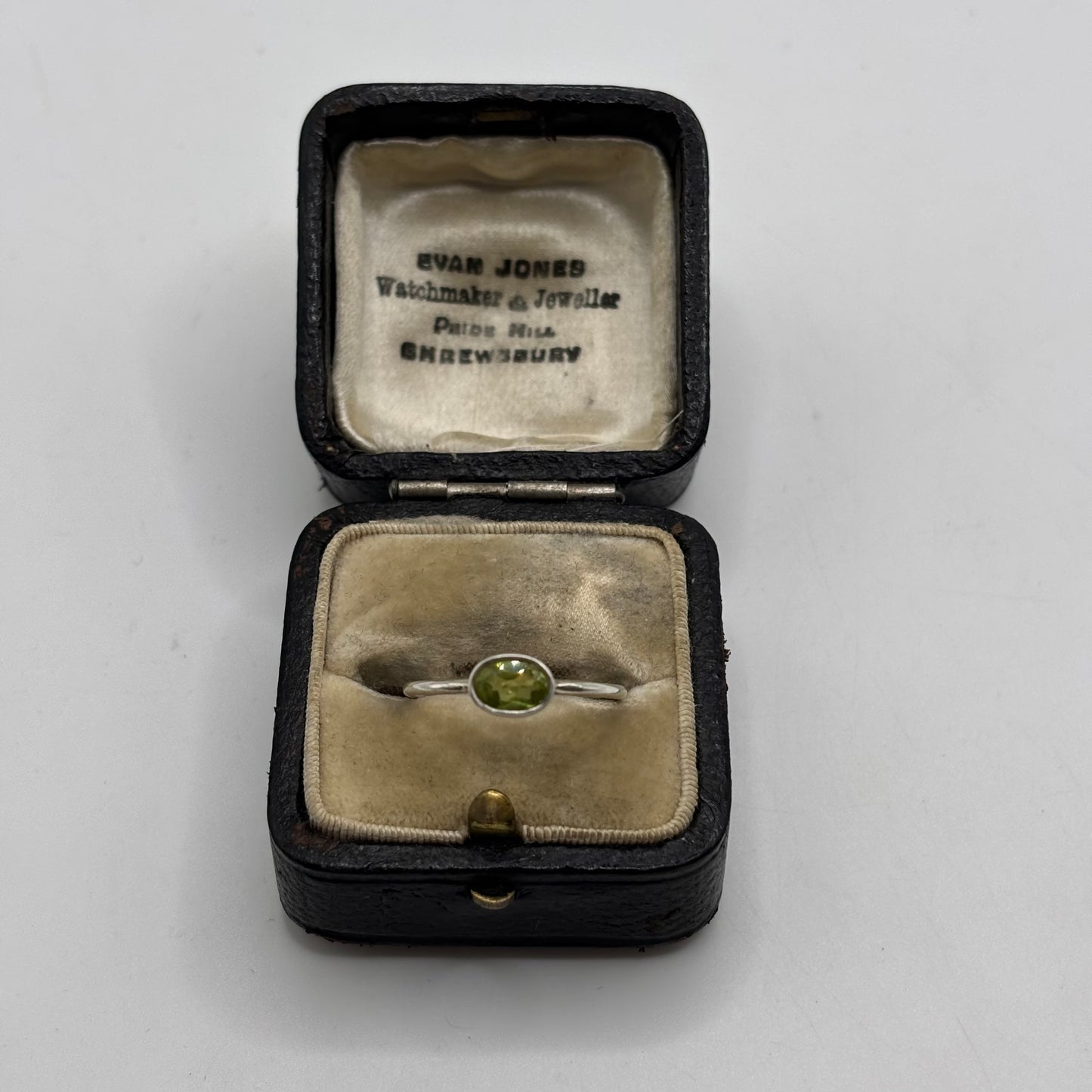 Silver Peridot Ring (M)