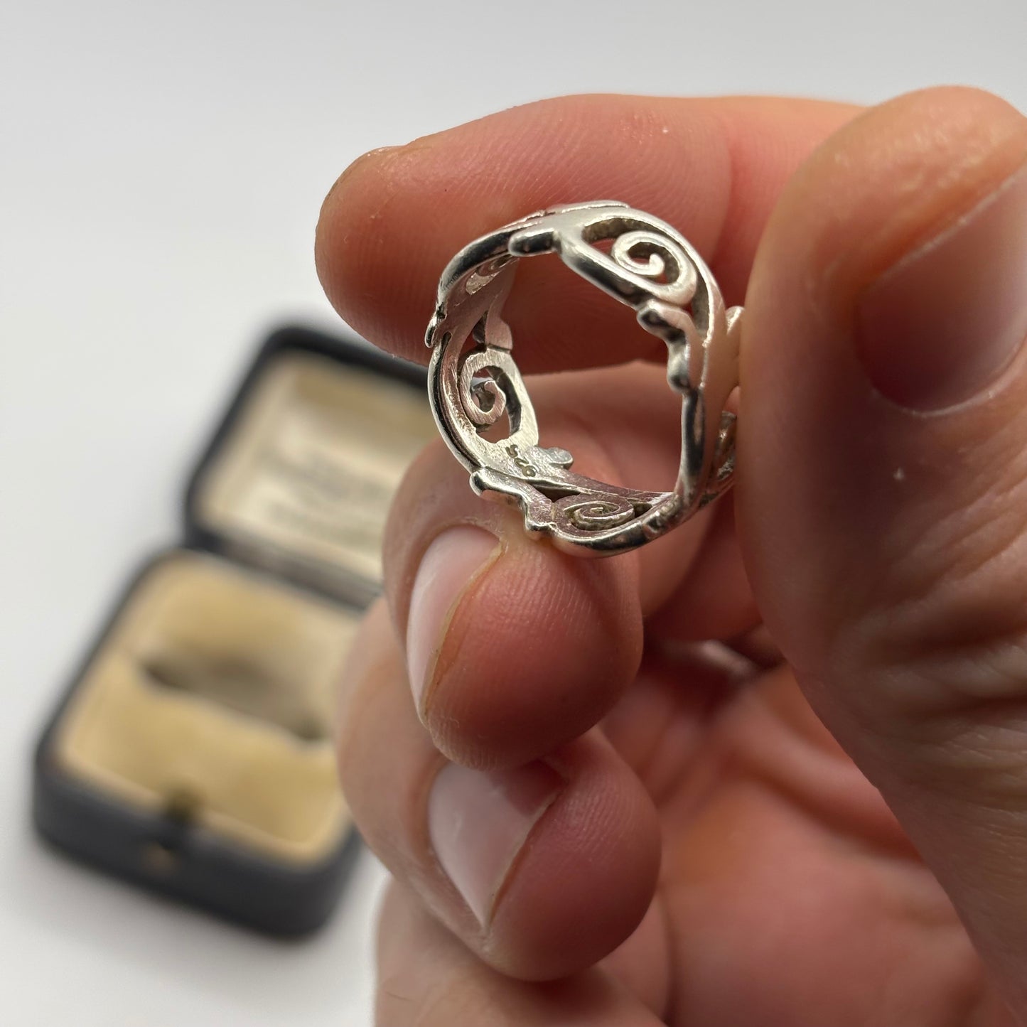 Silver Detailed Band Ring