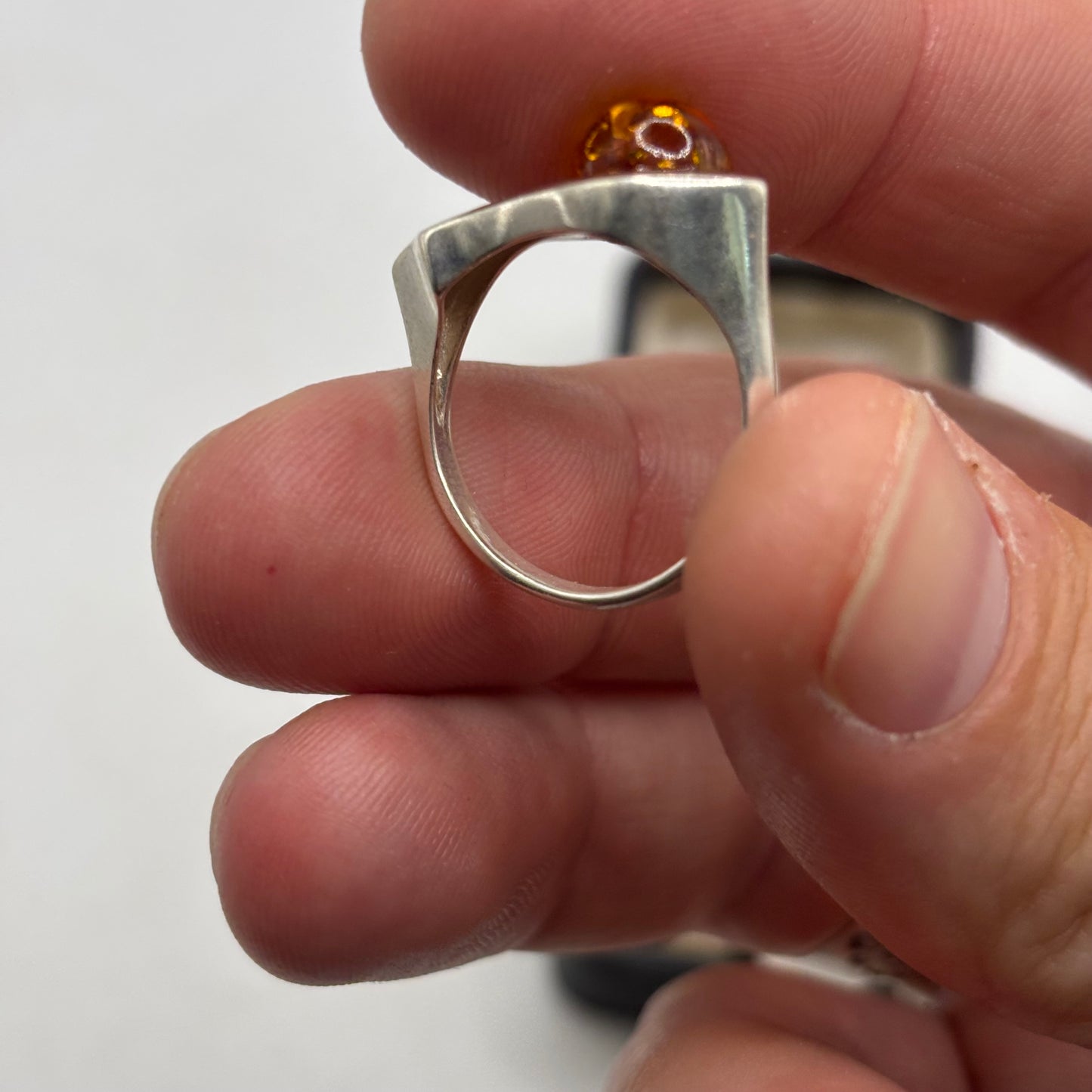 Silver Abstract Amber Ring (O)