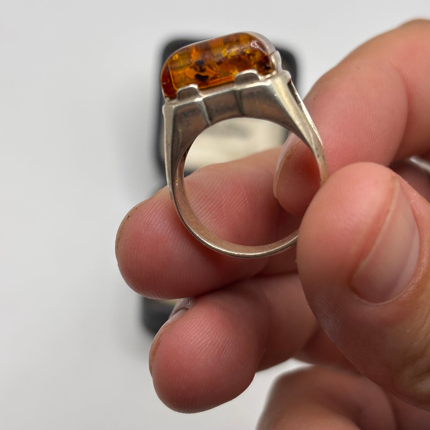 Silver Amber Signet Ring (P 1/2)