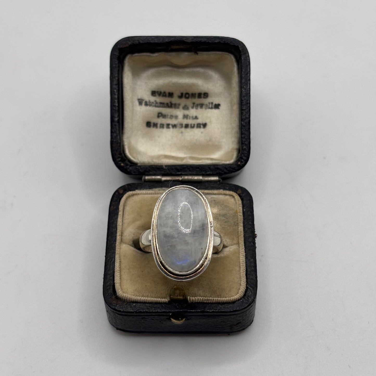 Silver Chunky Moonstone Ring (P)