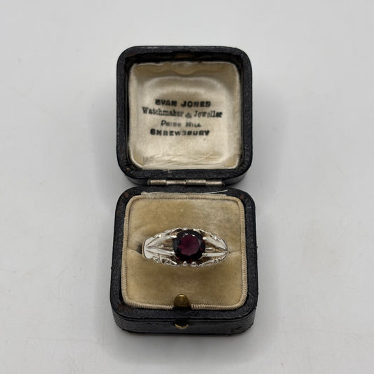 Silver Vintage Garnet Ring