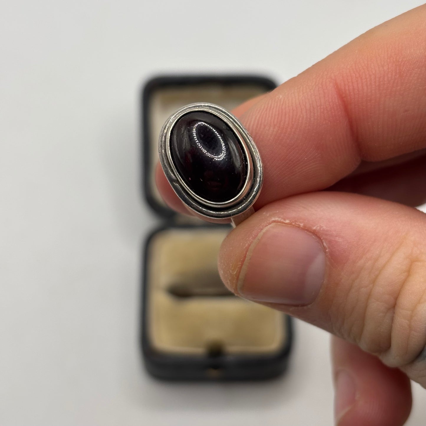 Silver Oval Garnet Ring