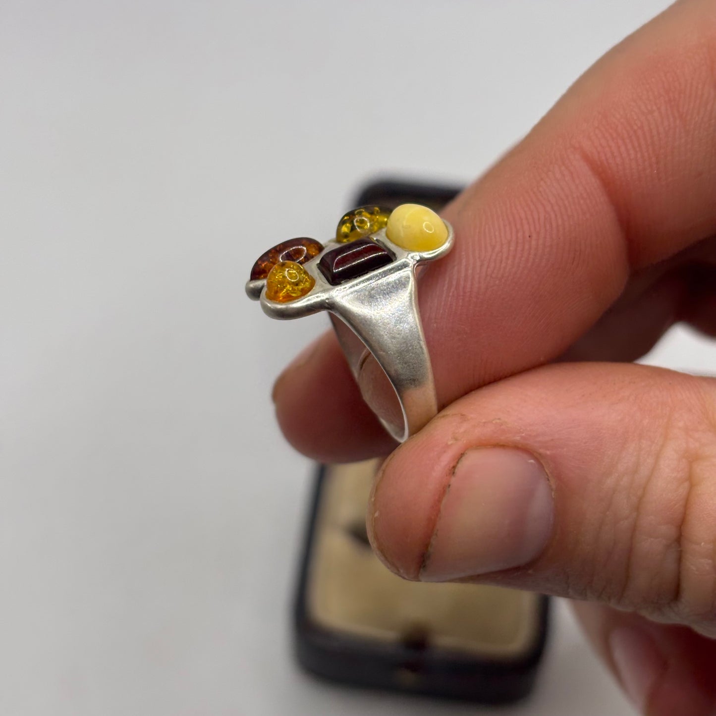 Silver Mixed Amber Ring (N)