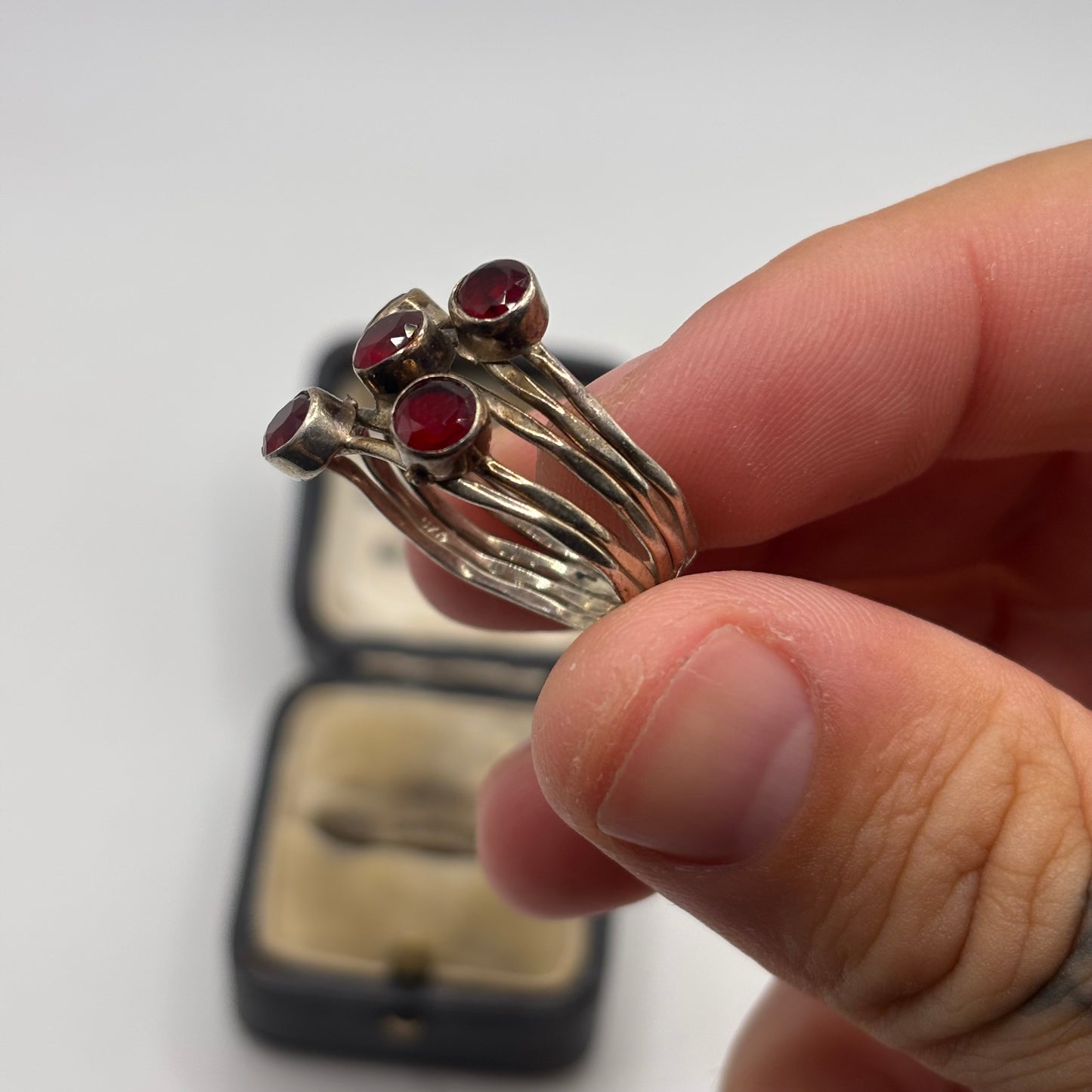 Silver Garnet Ring (S)