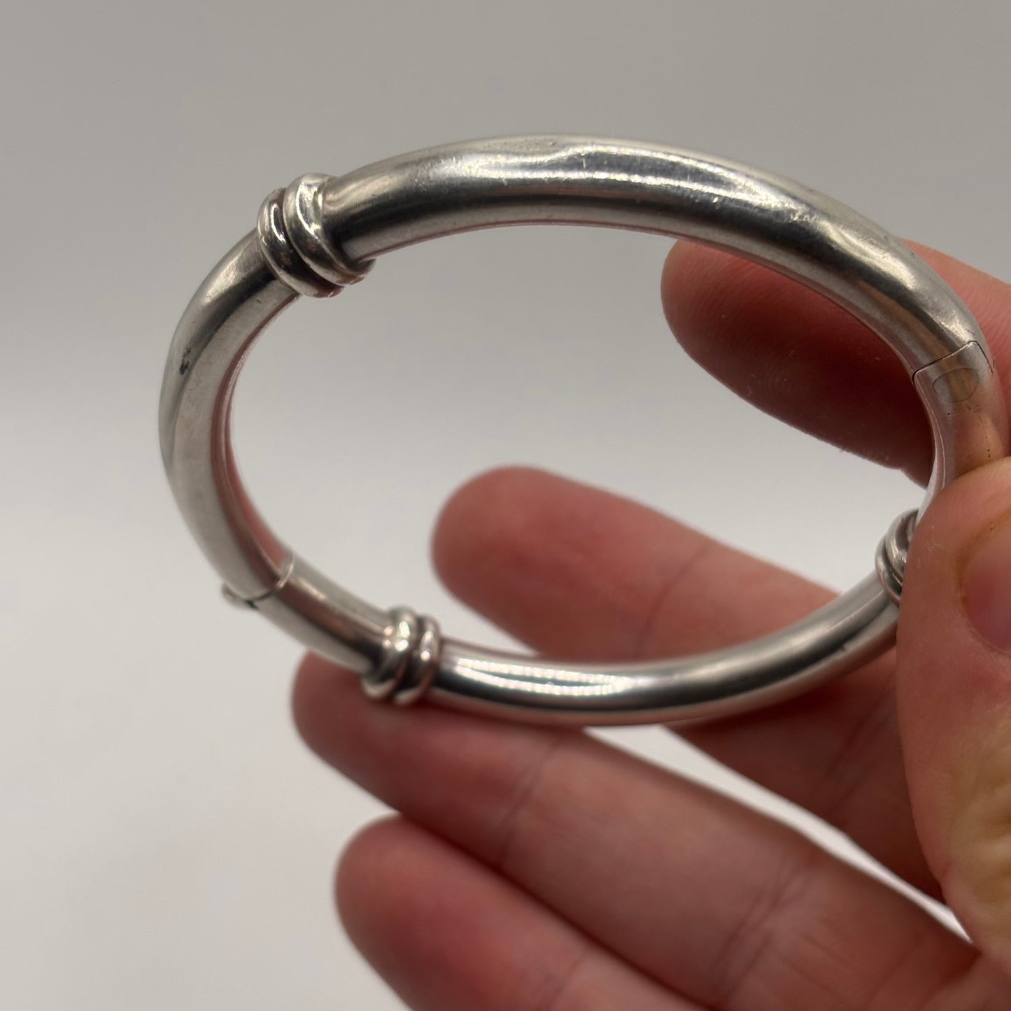 Silver Bangle (60mm)
