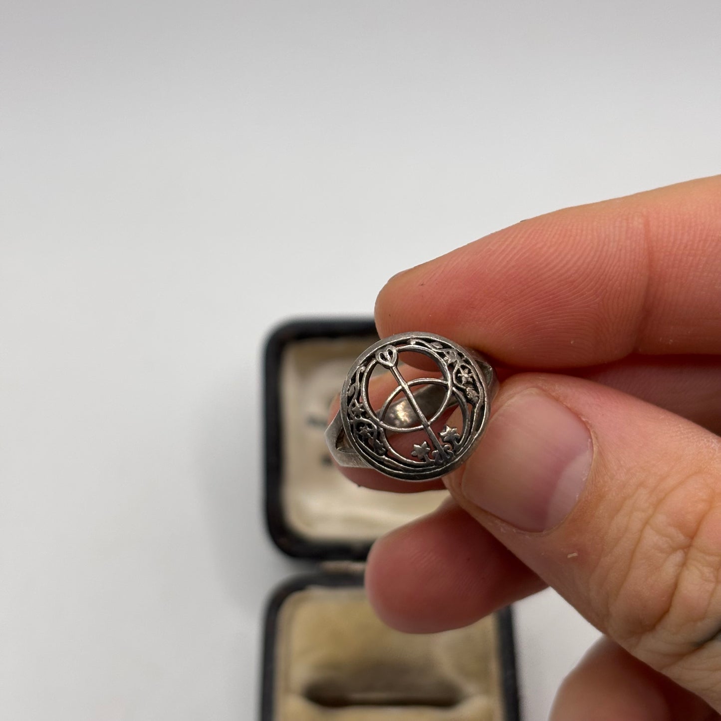 Silver Chalice Well Ring