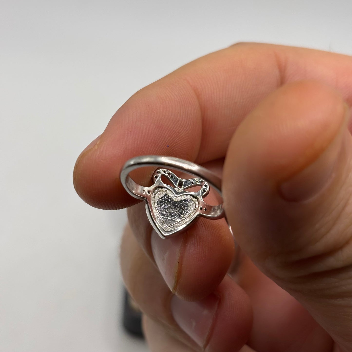 Silver Regal Rose Eye Ring