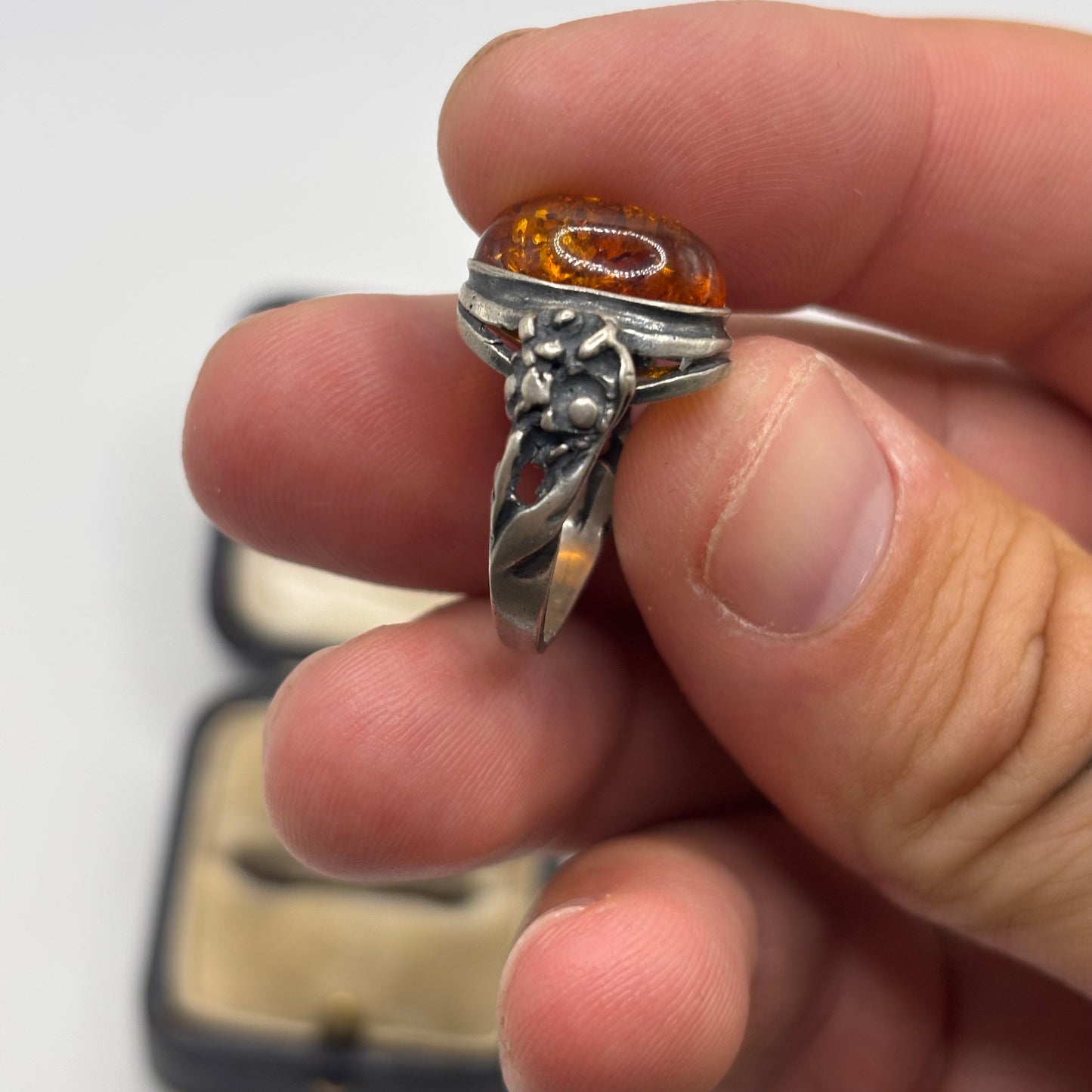 Silver Amber Ring (L)