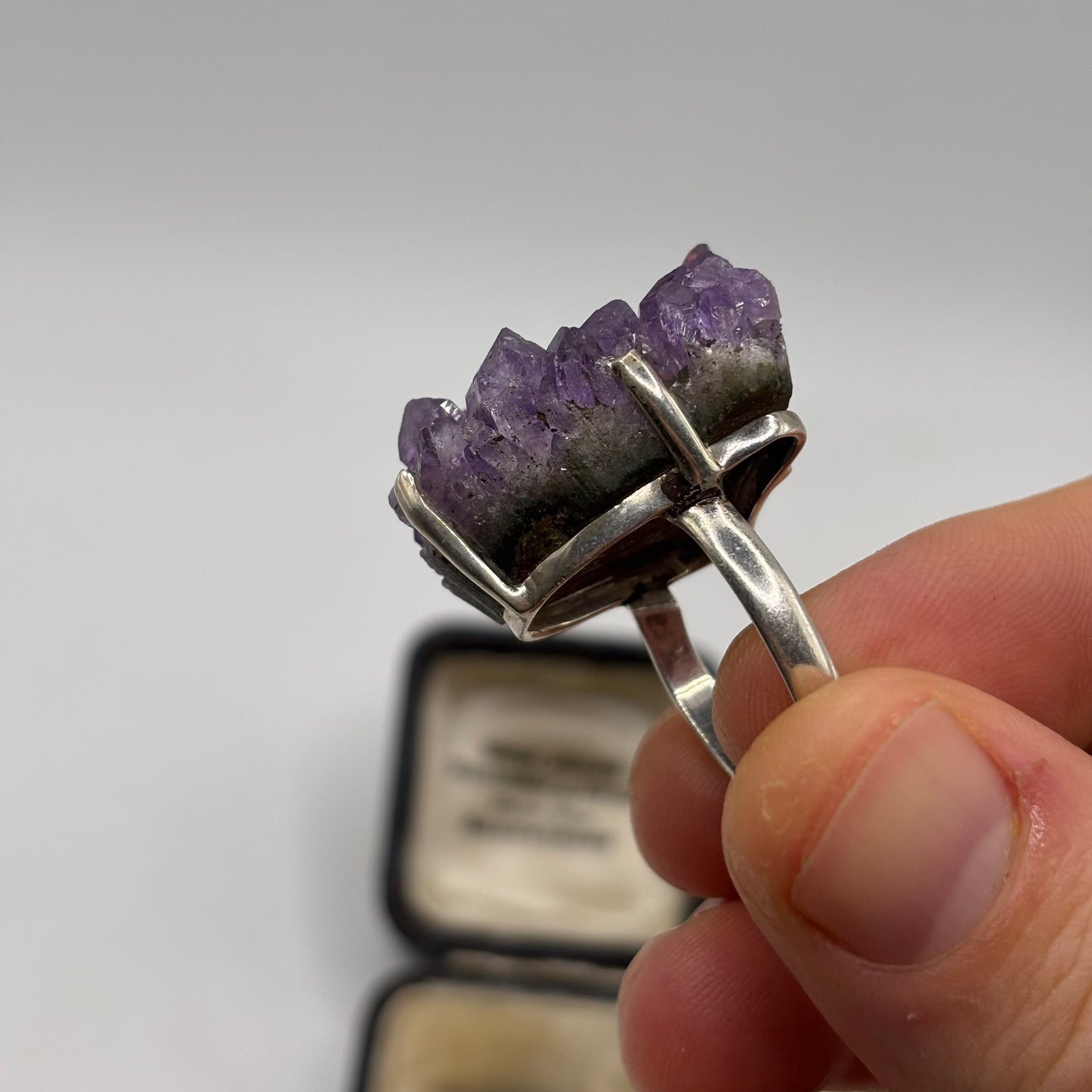 Silver Beautiful Amethyst Geode Ring