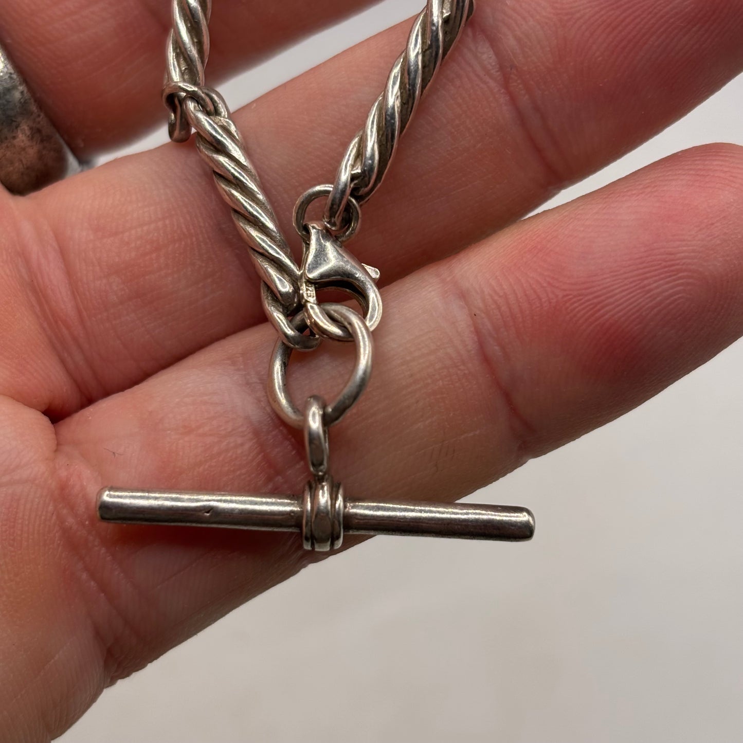 Silver 7.5” T-Bar Twisted Bracelet