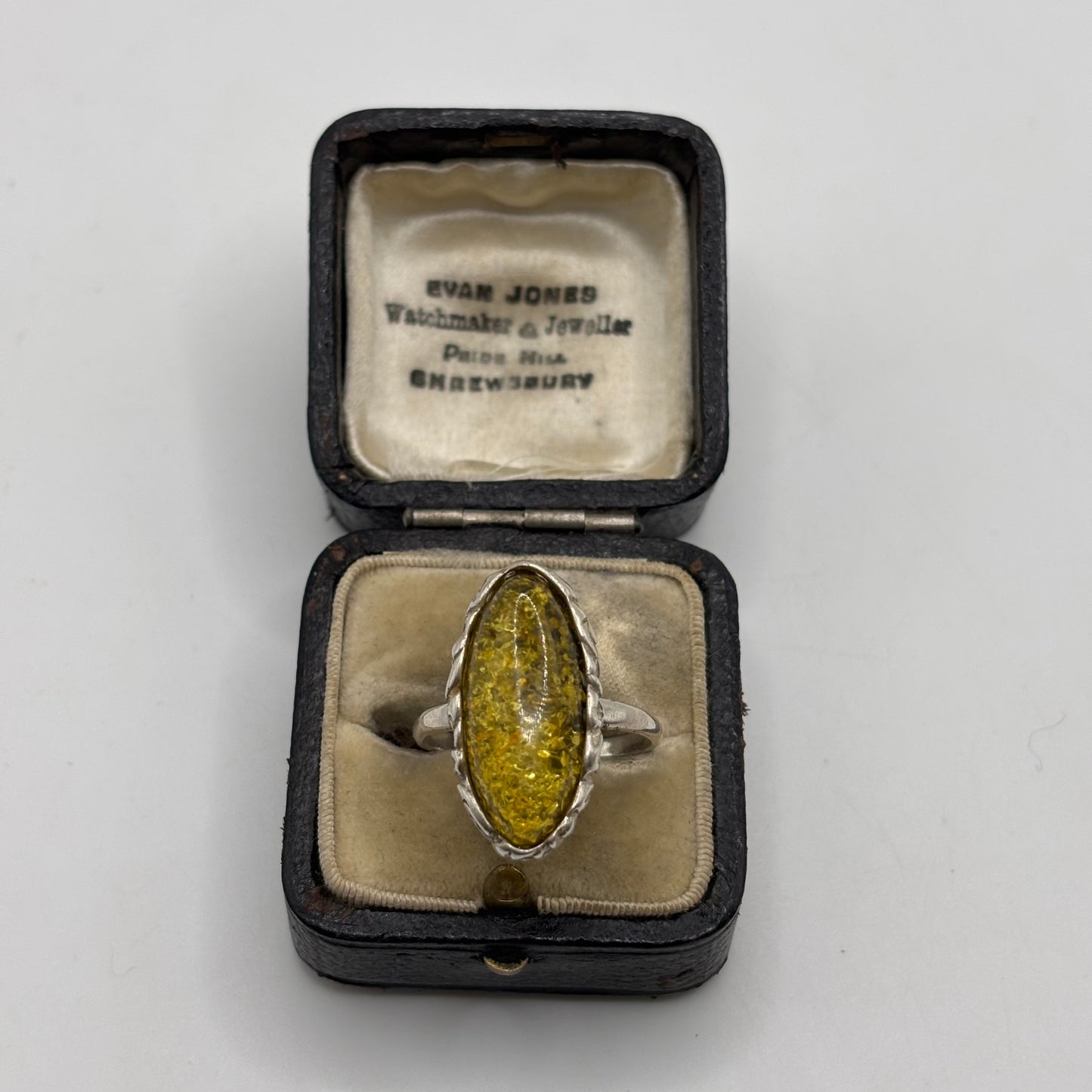 Silver Amber Ring (S)
