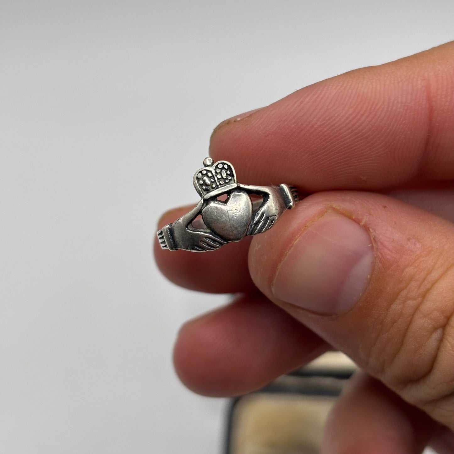 Silver Irish Claddagh Ring (O)