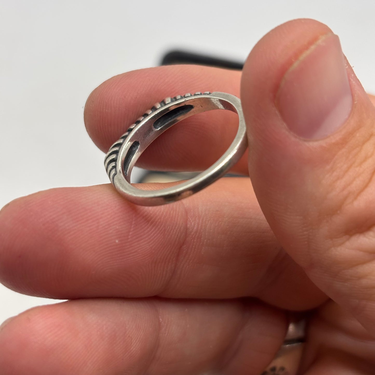 Silver Carolyn Pollack Ring (S 1/2)