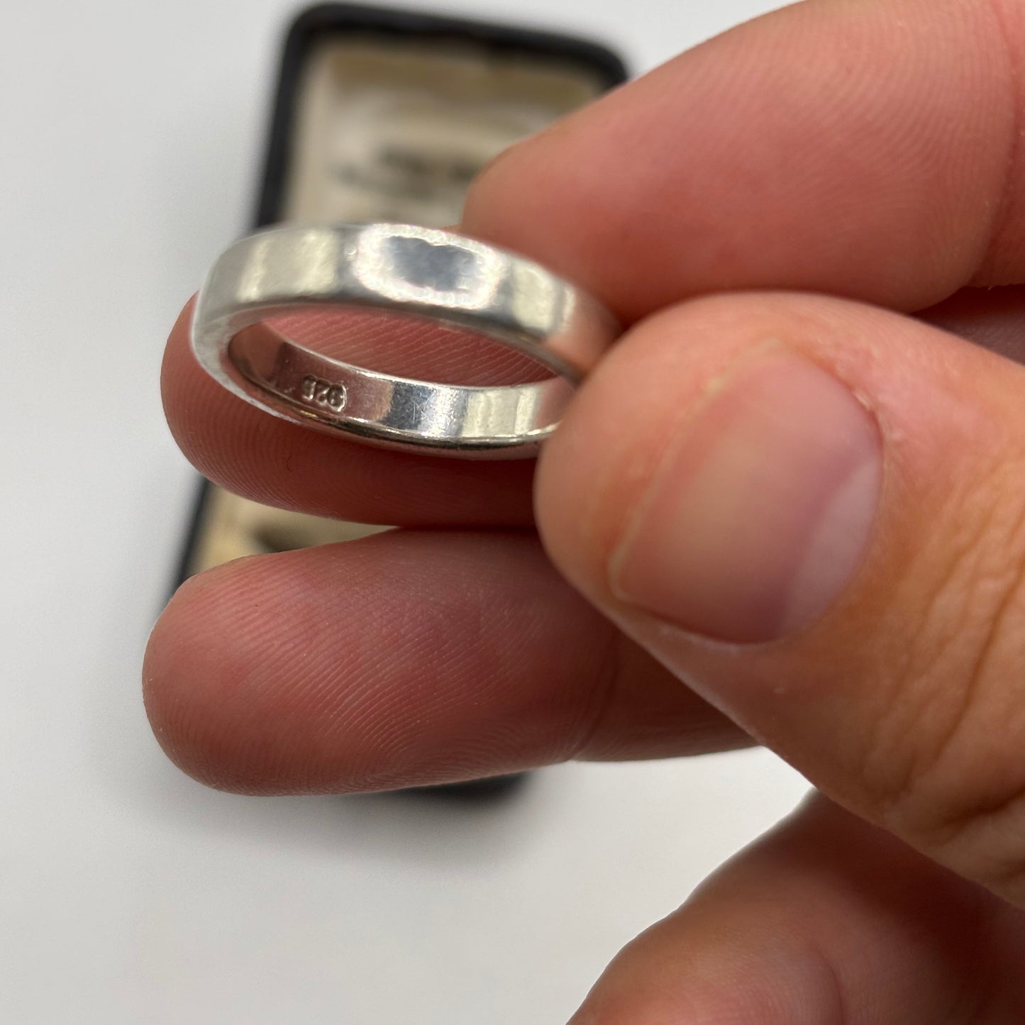 Silver Band Ring (P)