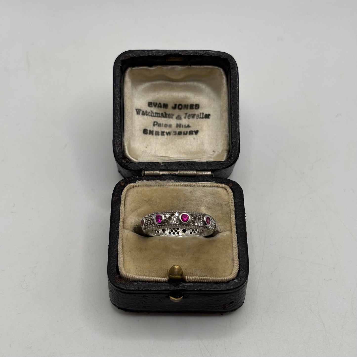 Silver Garnet Band Ring (L)