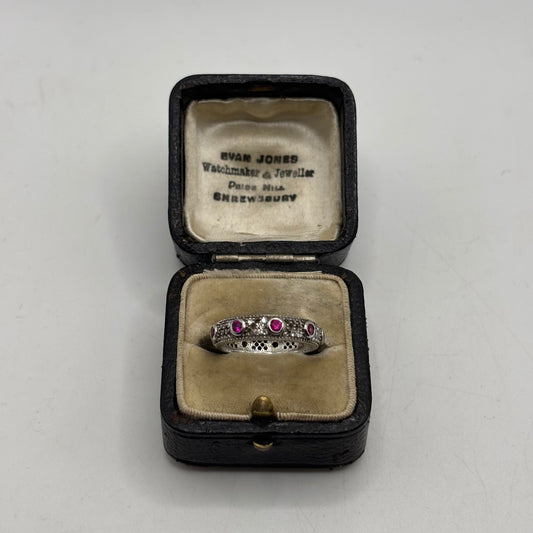 Silver Garnet Band Ring (L)