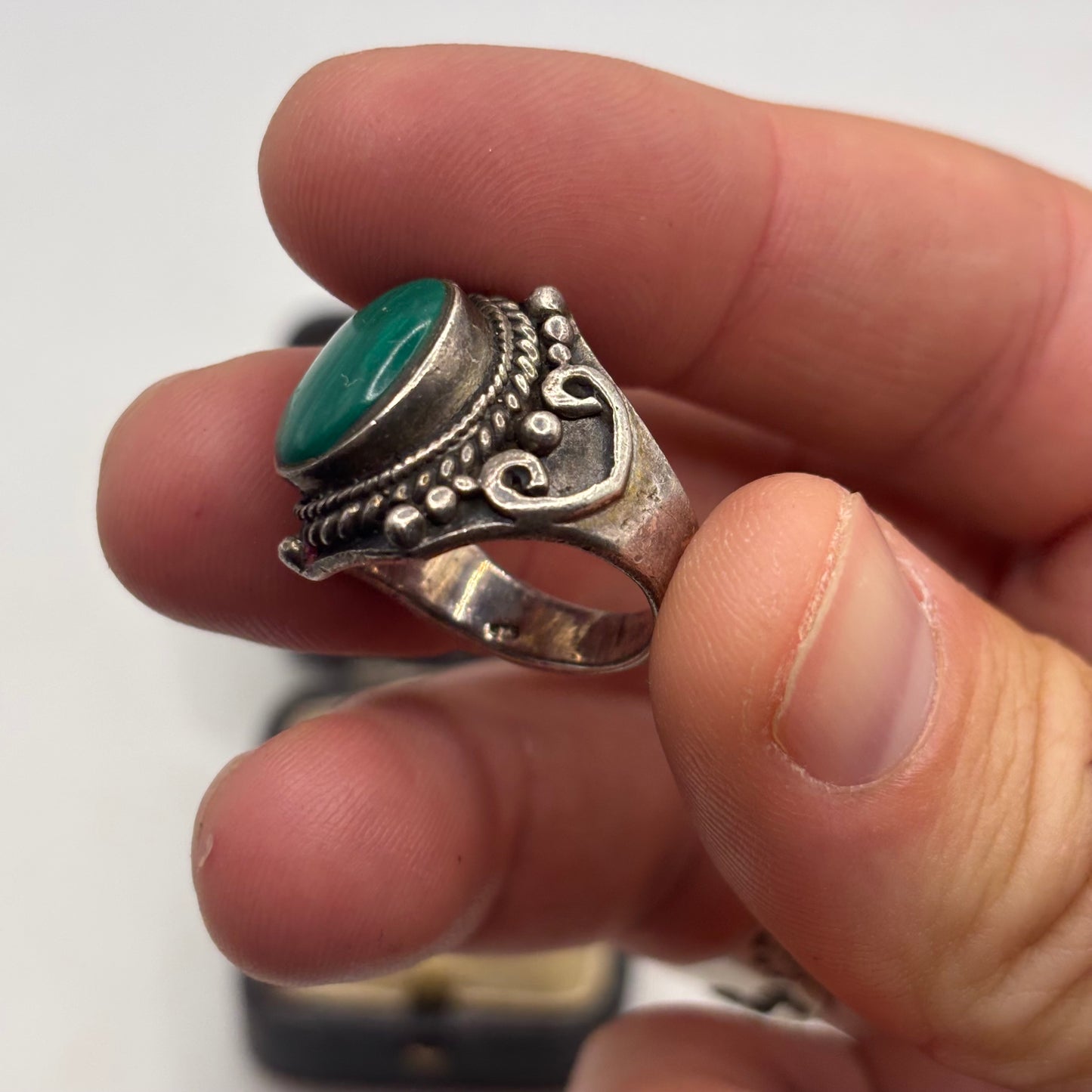 Silver Heavy Malachite Ring (L)
