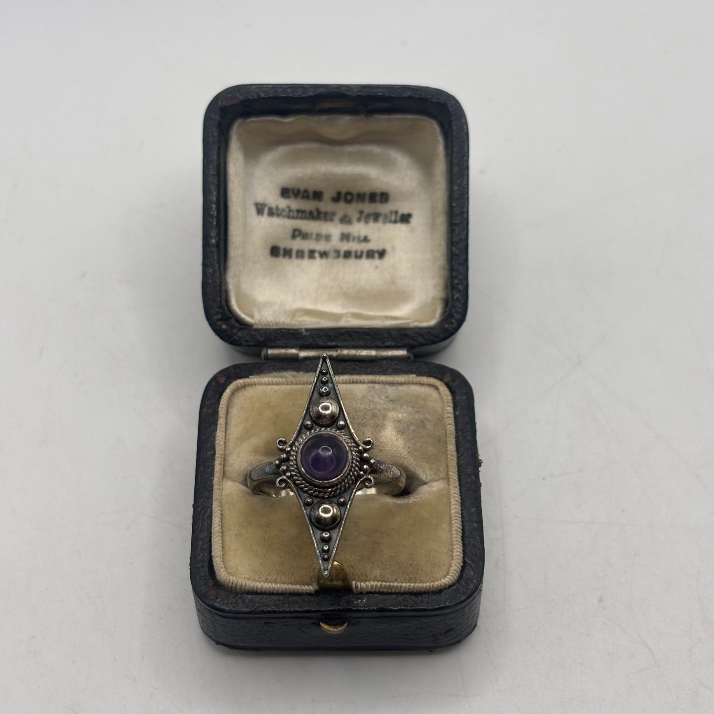 Silver Amethyst Ring (S)