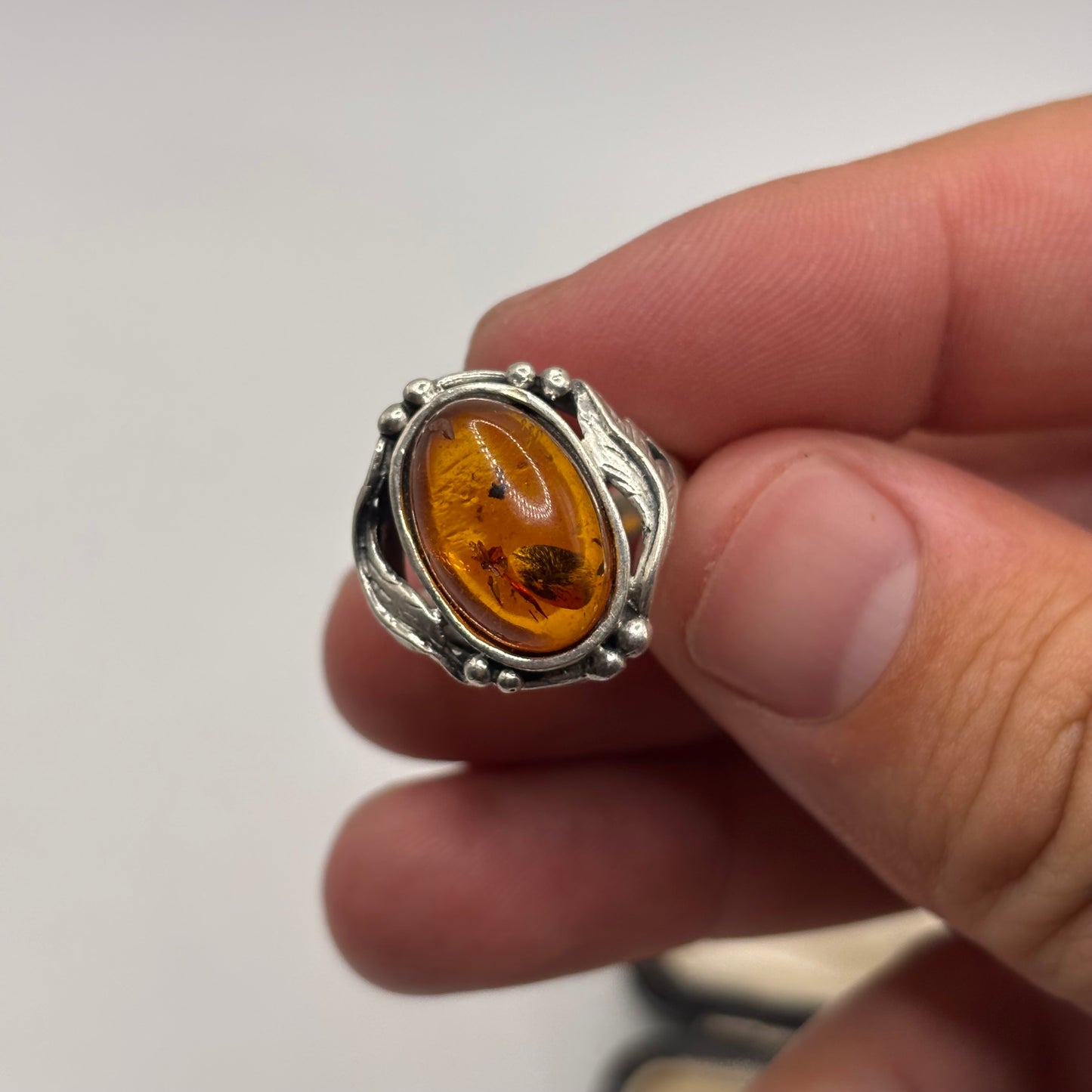 Silver Amber Ring (N)