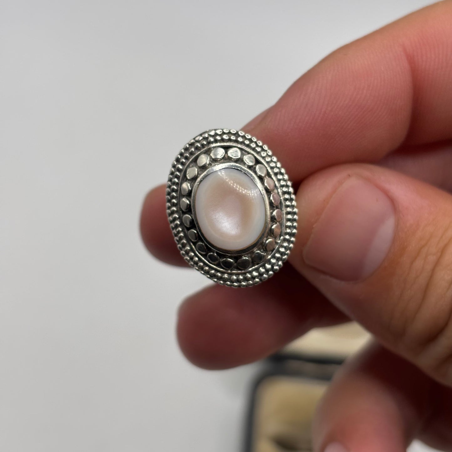 Silver Pearl Ring (L)