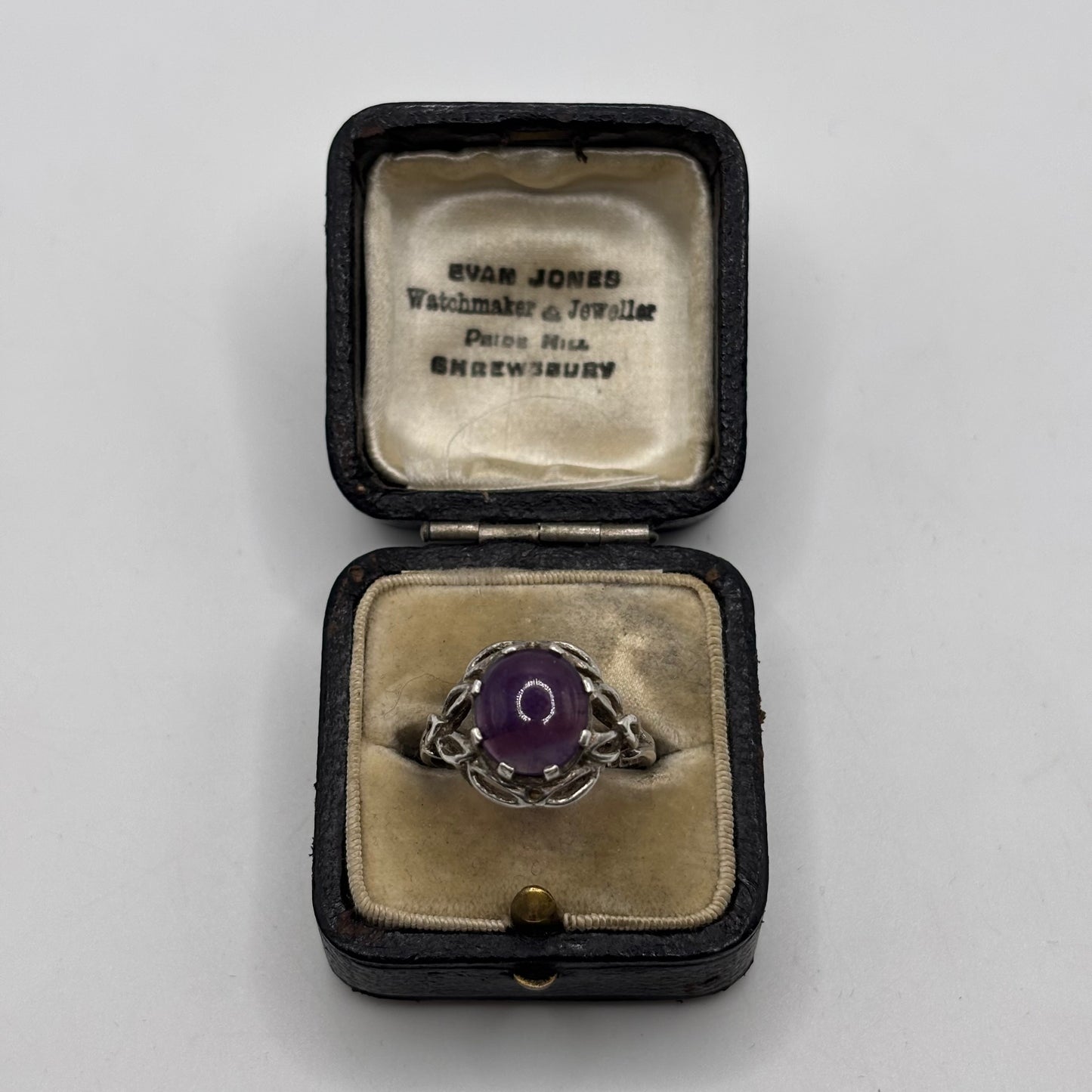 Silver Vintage Amethyst Ring (P 1/2)