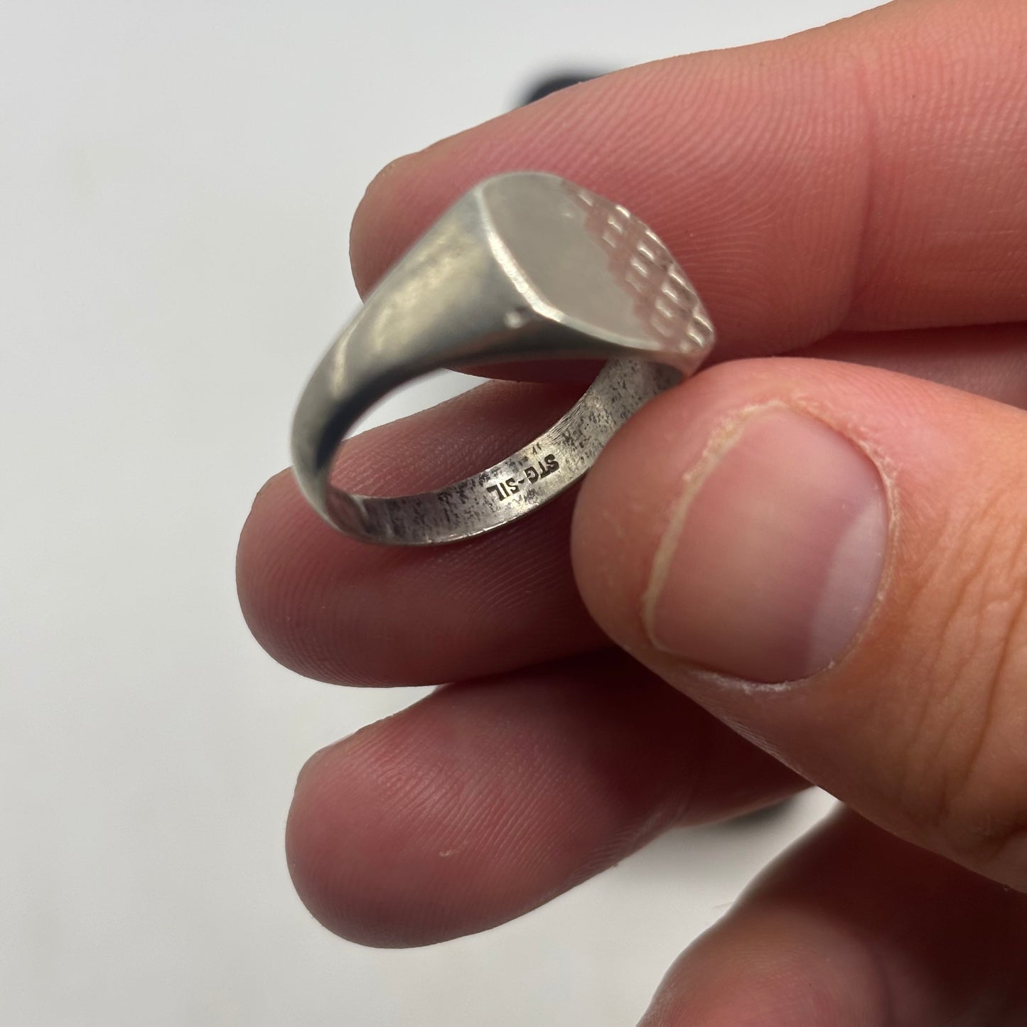 Silver Signet Ring (S)