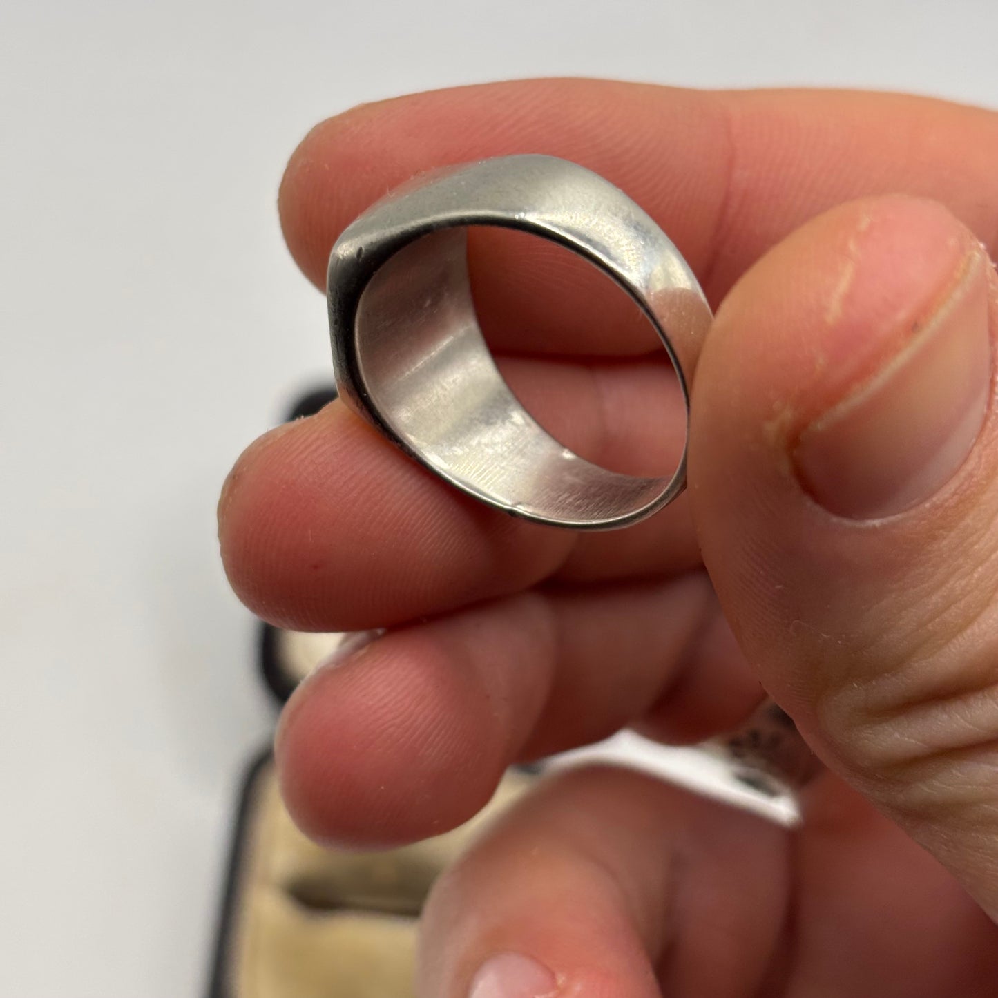 Silver Heavy Signet Ring (V)