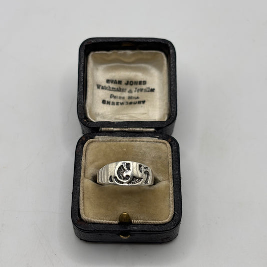 Silver Band Ring