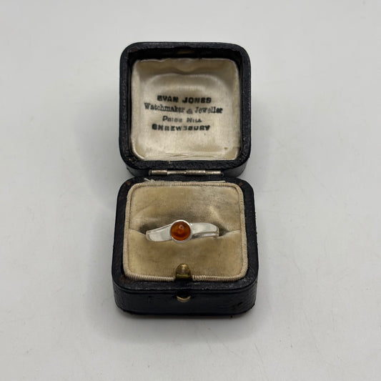 Silver Amber Ring (N 1/2)