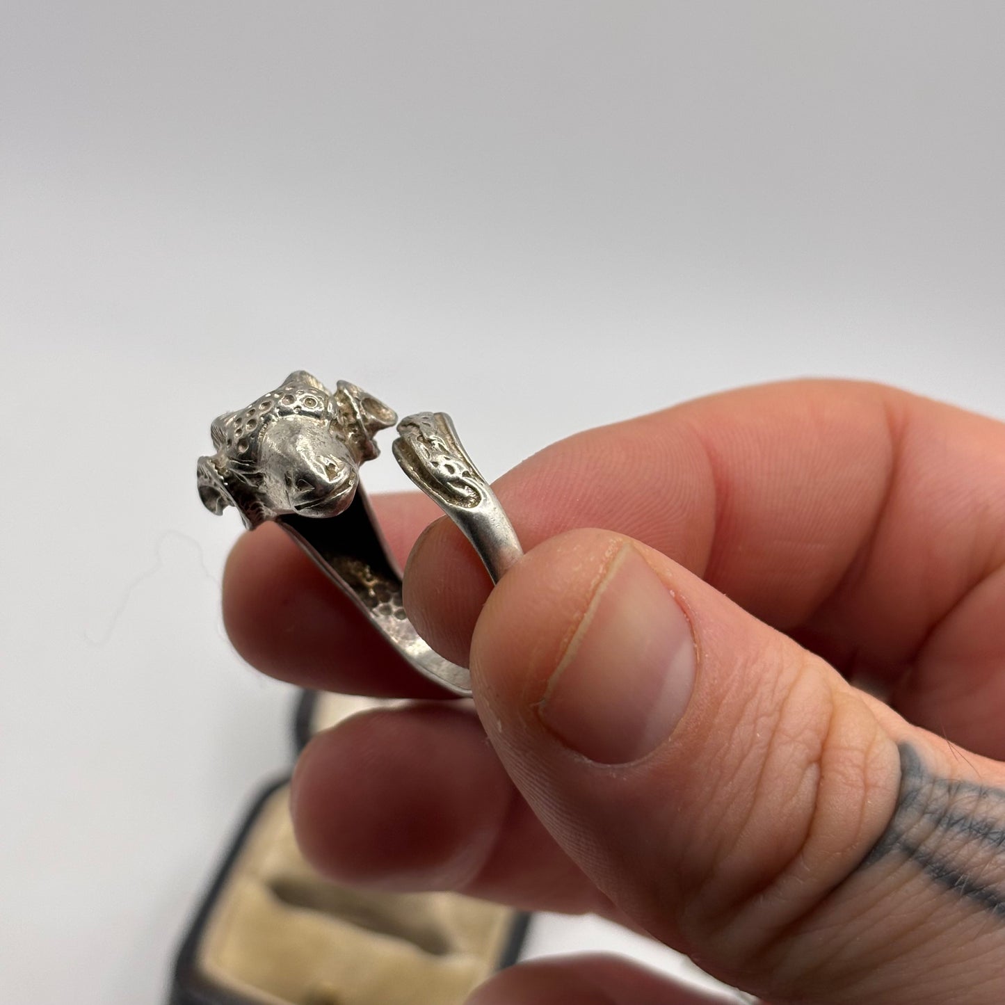 Silver Beautiful Rams Head Ring (T)