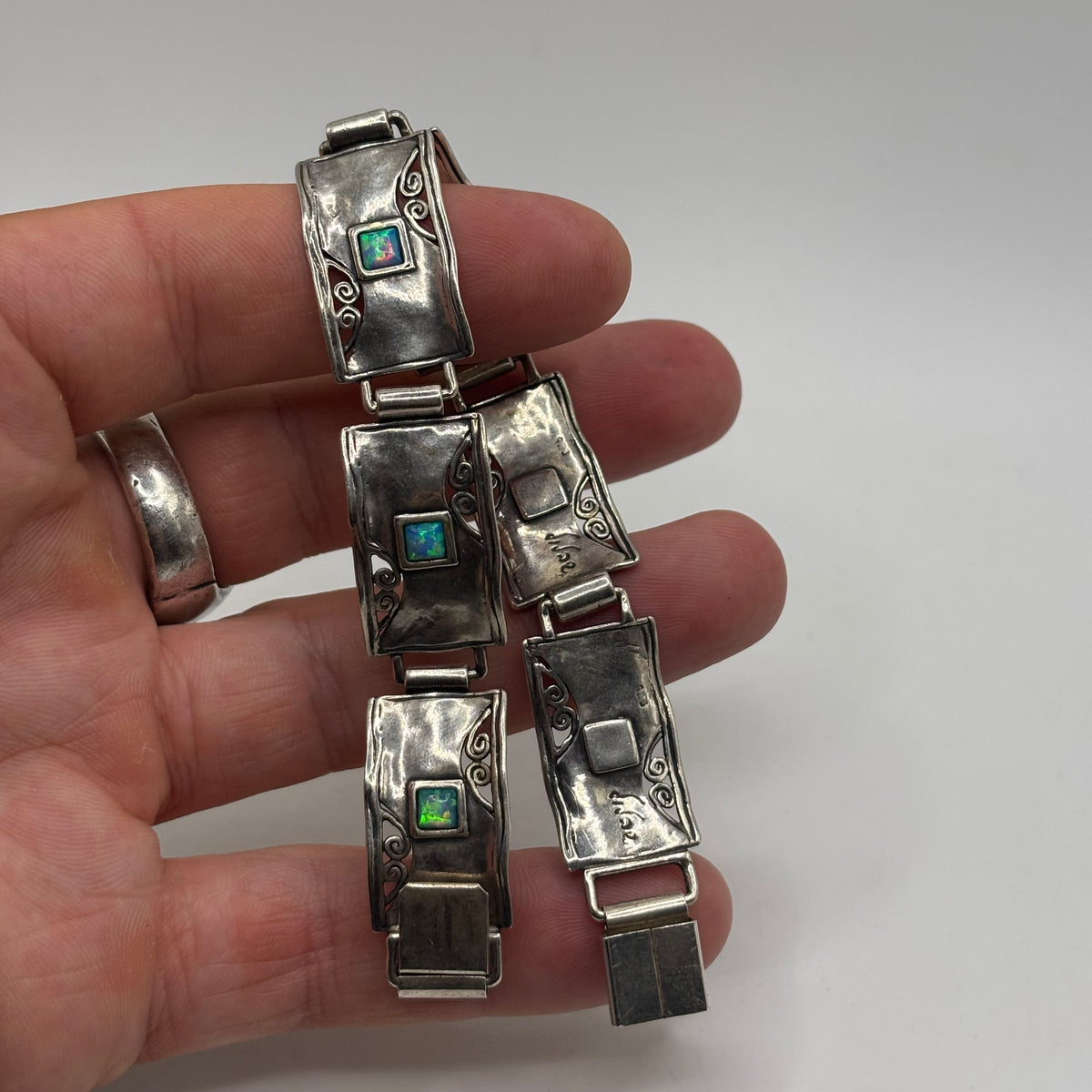 Silver 7.5” Opal Didae Designer Bracelet