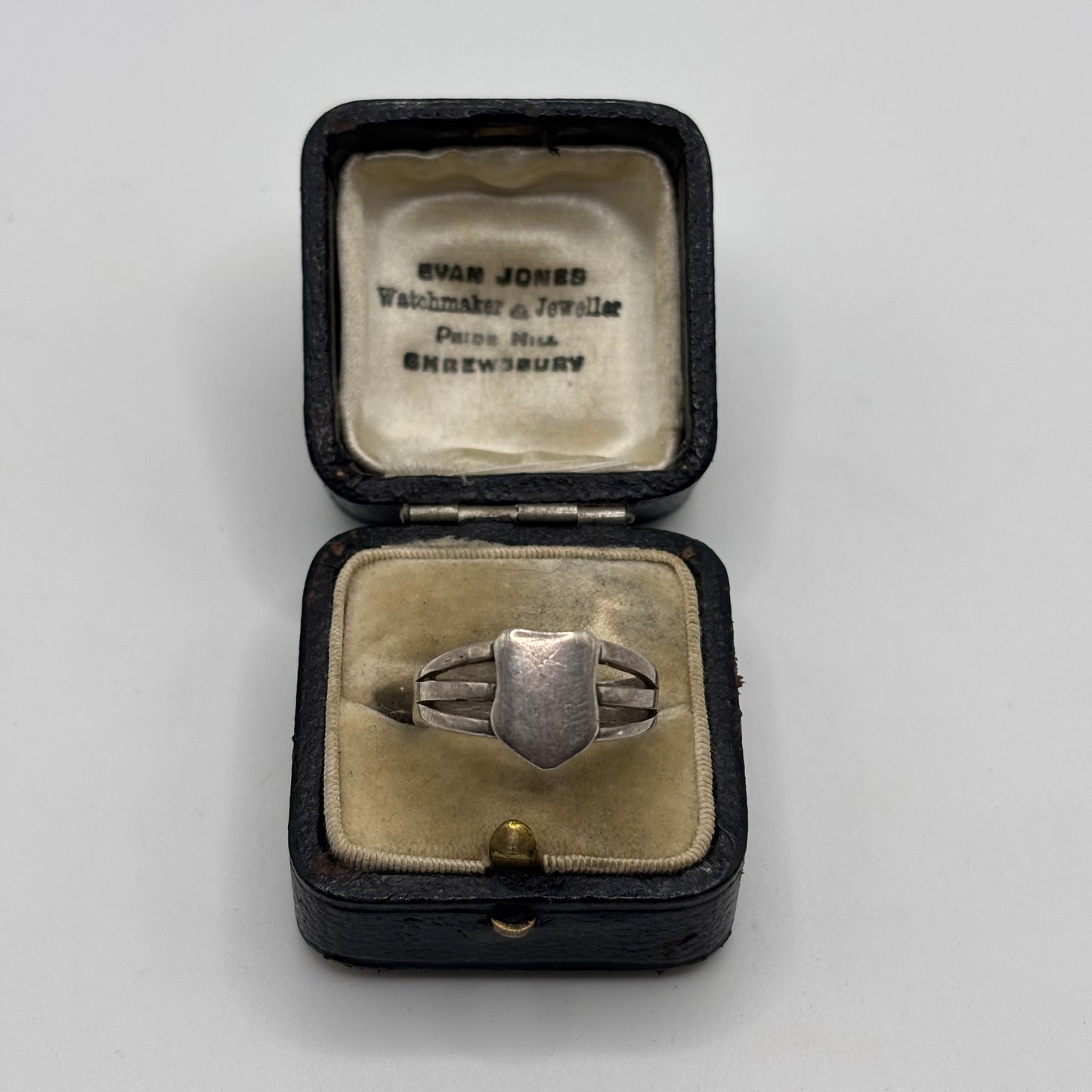 Silver Vintage Signet Ring (S)
