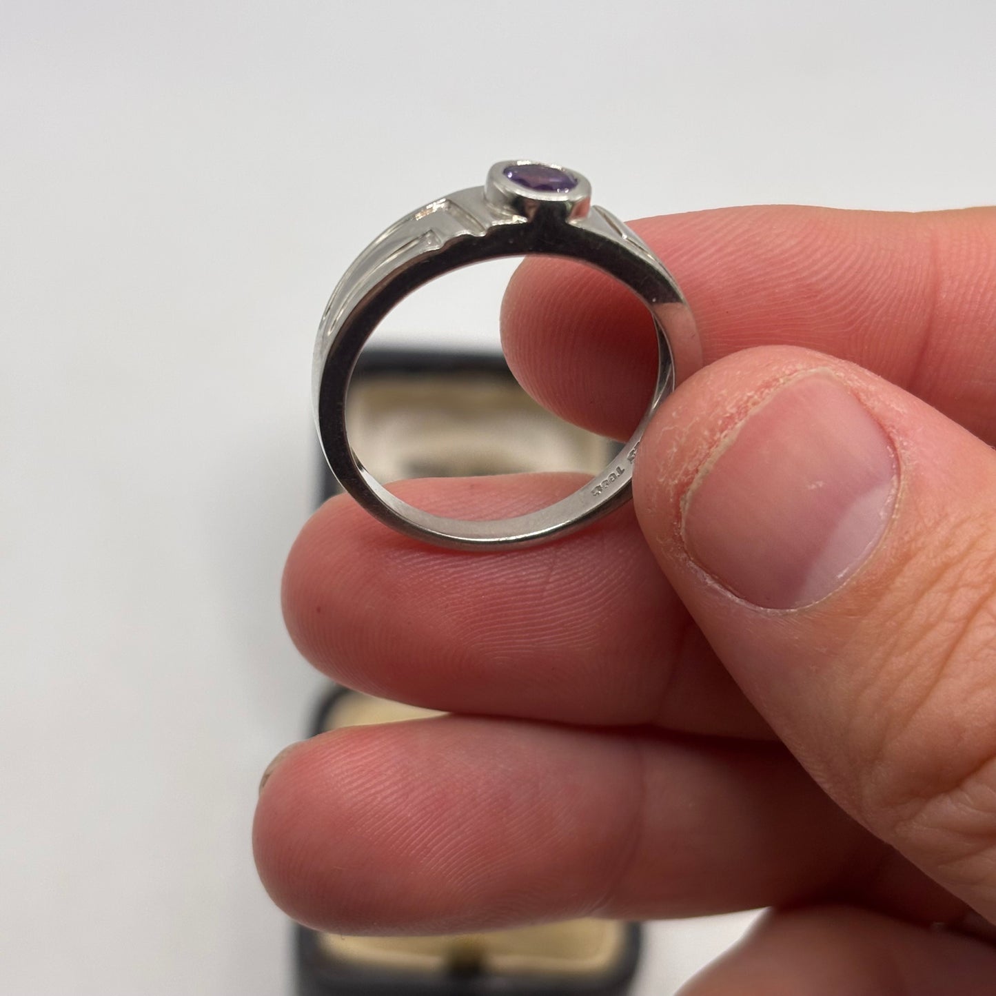 Silver Amethyst Signet Ring (Y)