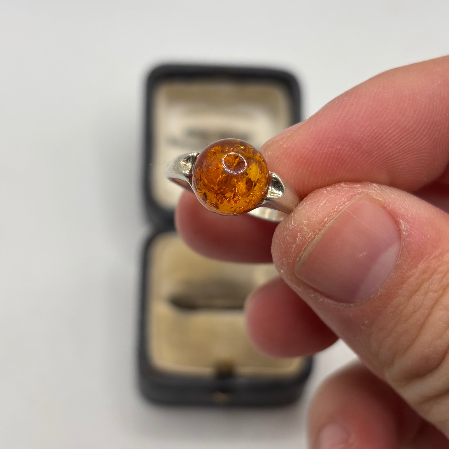 Silver Amber Ring (N)