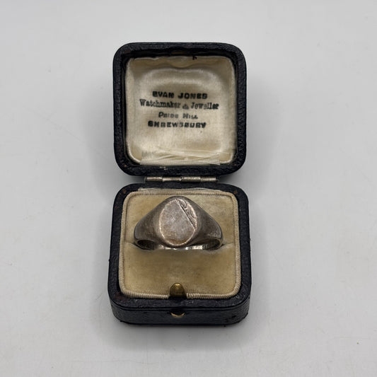 Silver Vintage Signet Ring